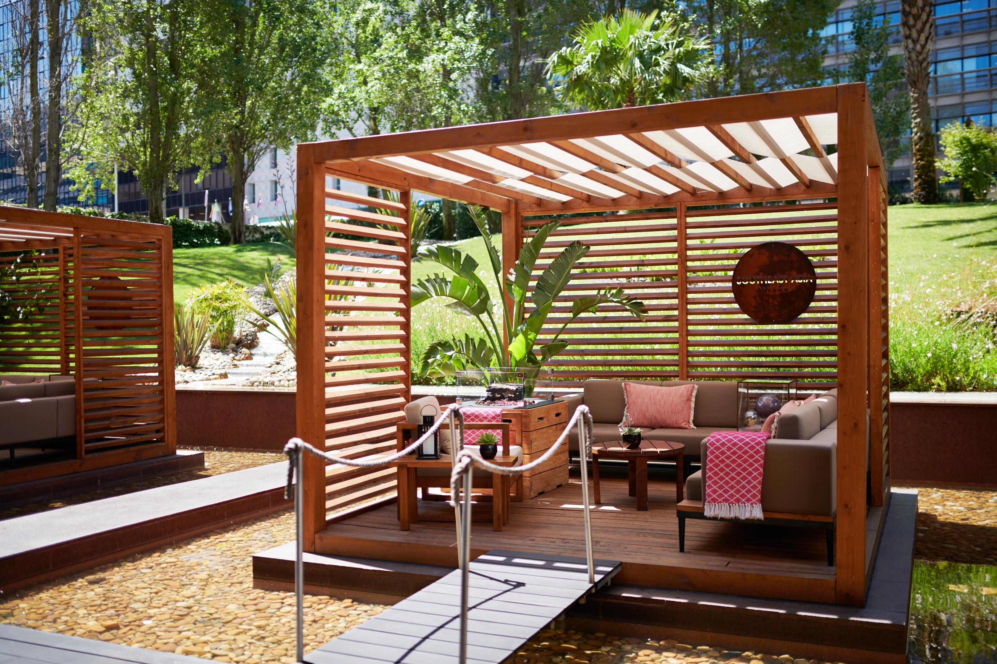 Corinthia Lisbon Hotel Exterior photo A pergola