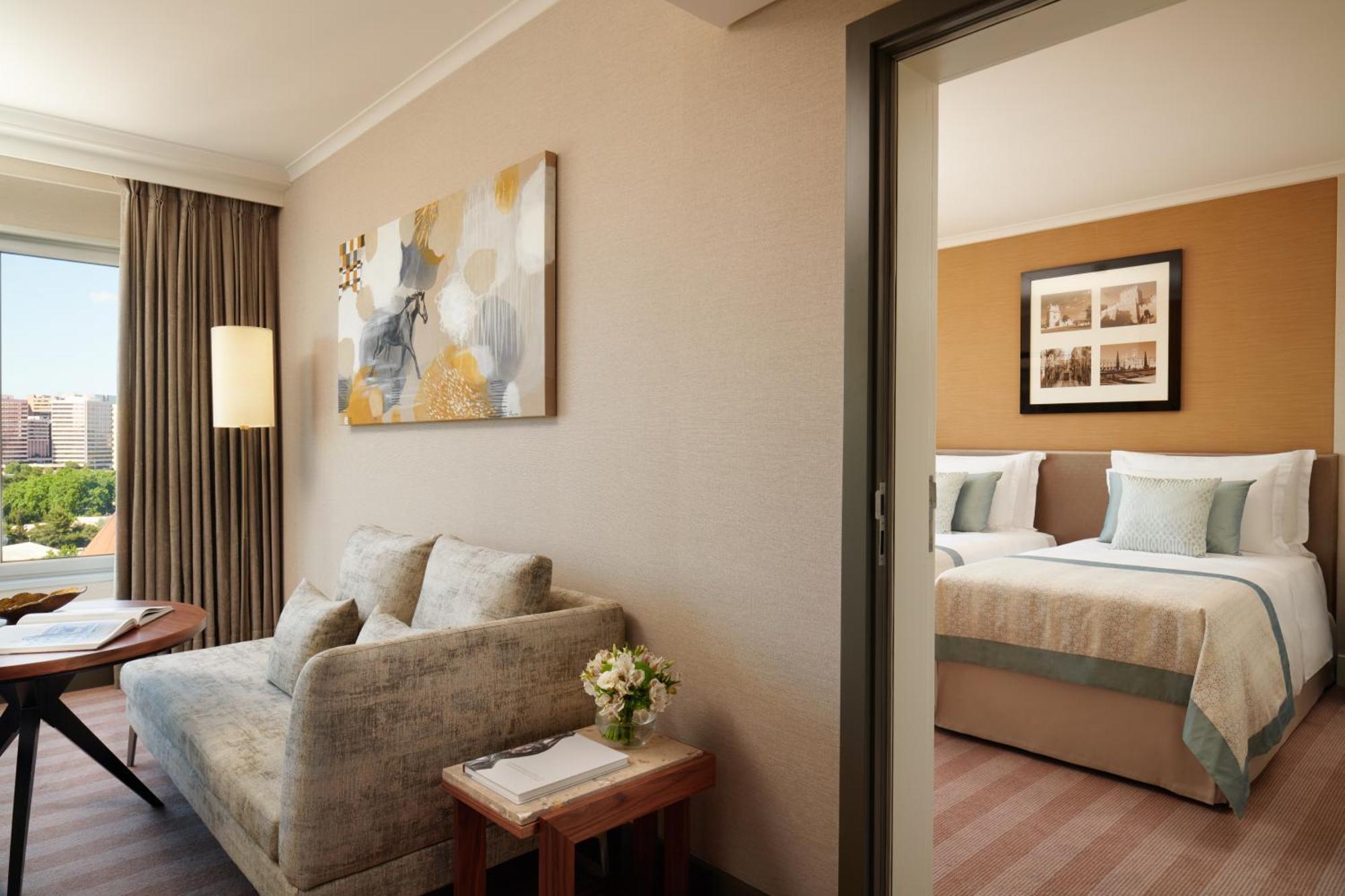 Corinthia Lisbon Hotel Exterior photo Suite